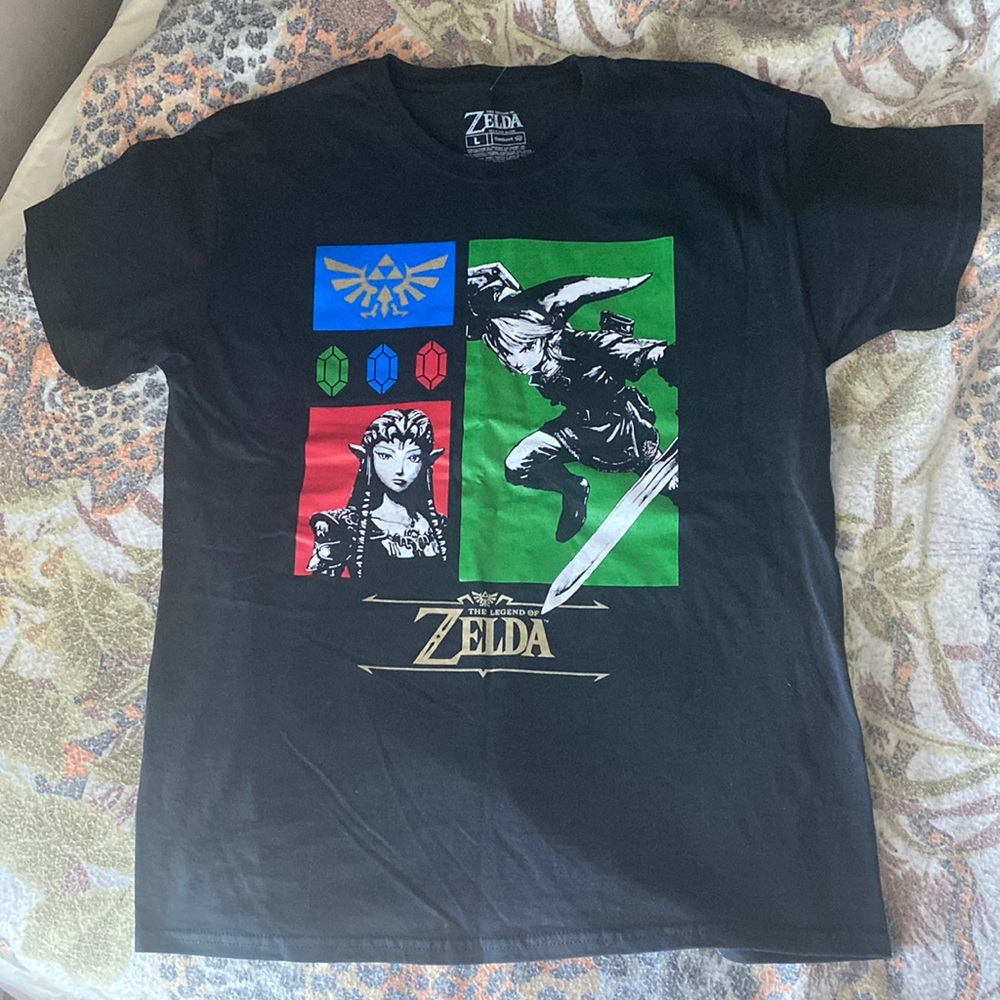 2020 Geeknet Legend of Zelda Tee